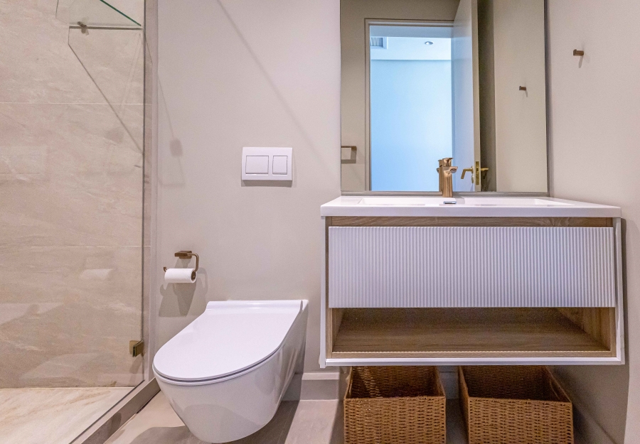 4 Bedroom Property for Sale in Fresnaye Western Cape